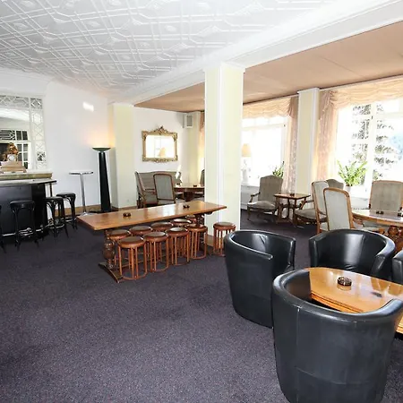 New Renovated In Center Of Davos