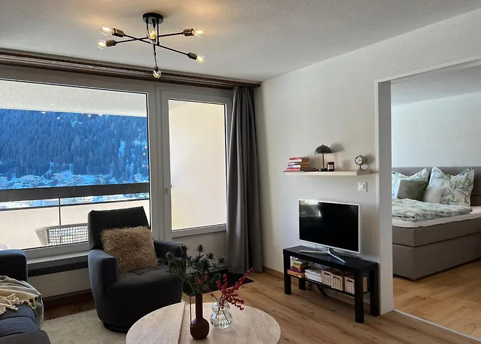 New Renovated In Center Of